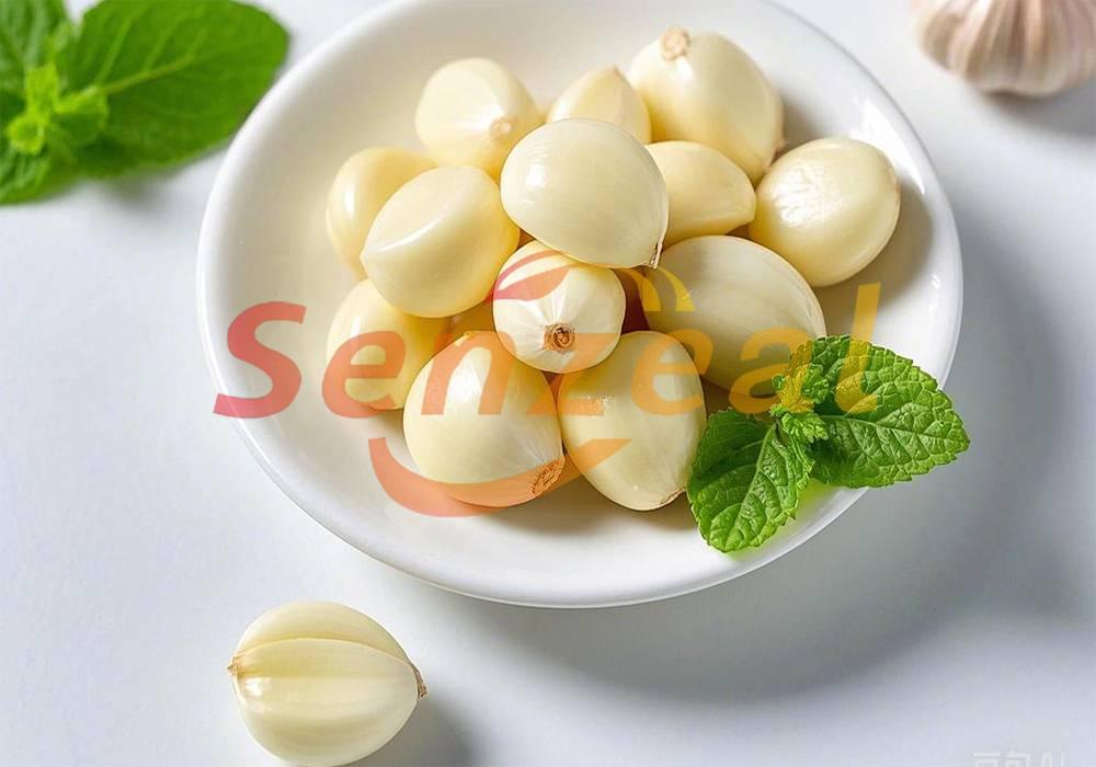 Peeled Garlic